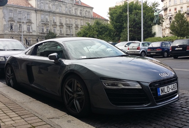 Audi R8 2013