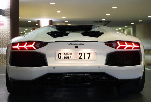 Lamborghini Aventador LP700-4 Roadster