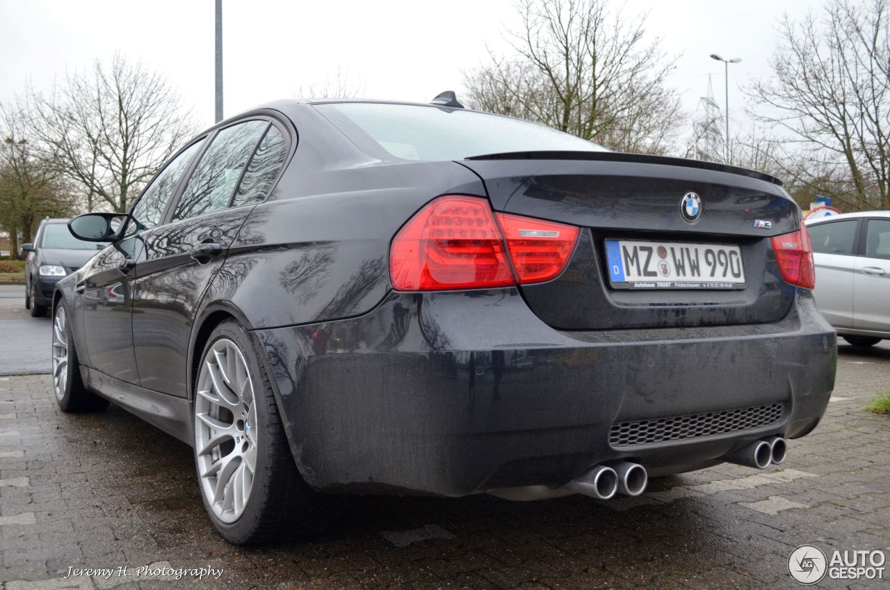 BMW M3 E90 Sedan 2009