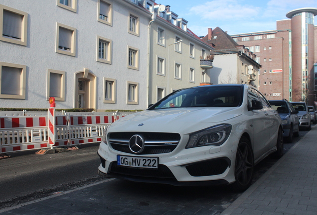 Mercedes-Benz CLA 45 AMG C117