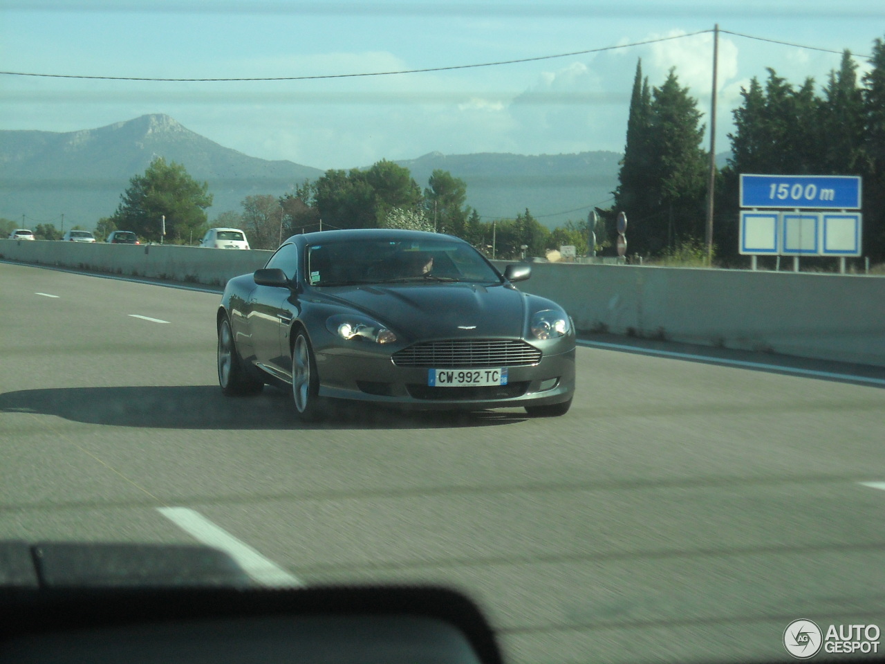 Aston Martin DB9