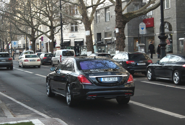 Mercedes-Benz S 63 AMG V222