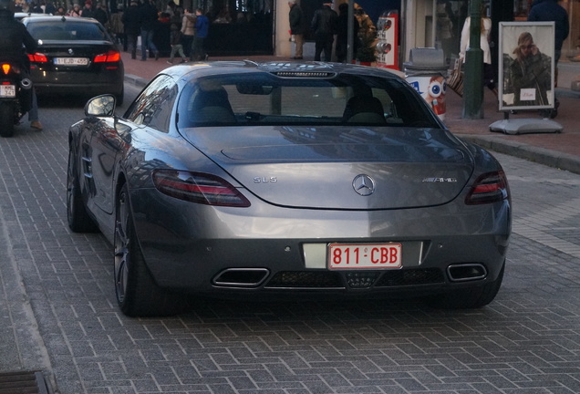 Mercedes-Benz SLS AMG