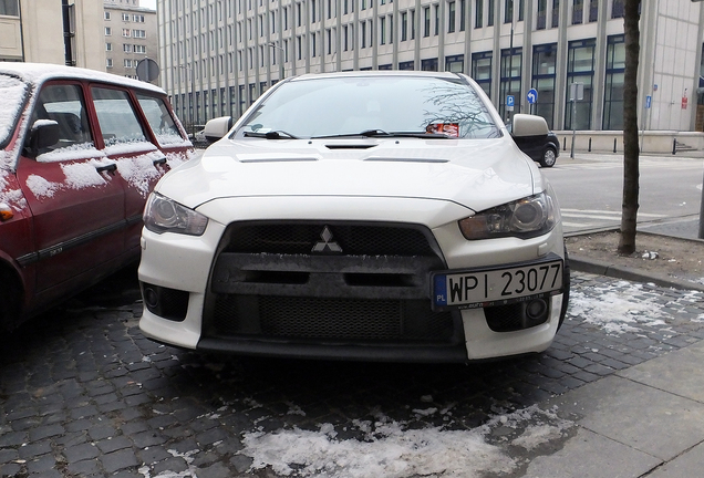 Mitsubishi Lancer Evolution X