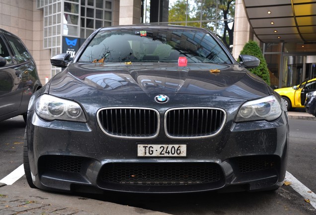 BMW M5 F10 2011