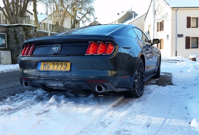 Ford Mustang GT 50th Anniversary Edition