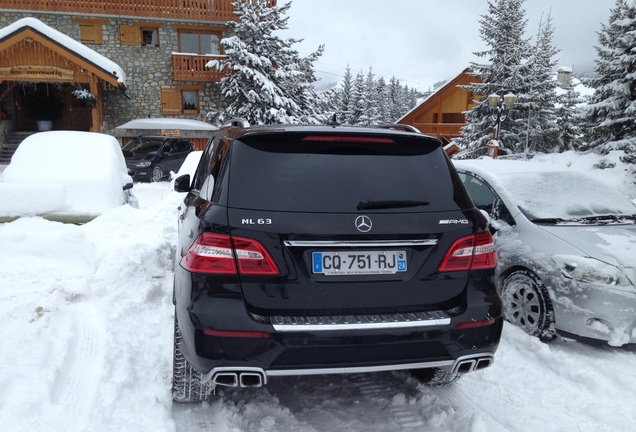 Mercedes-Benz ML 63 AMG W166