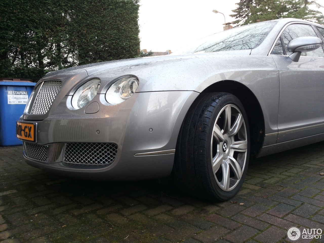 Bentley Continental Flying Spur