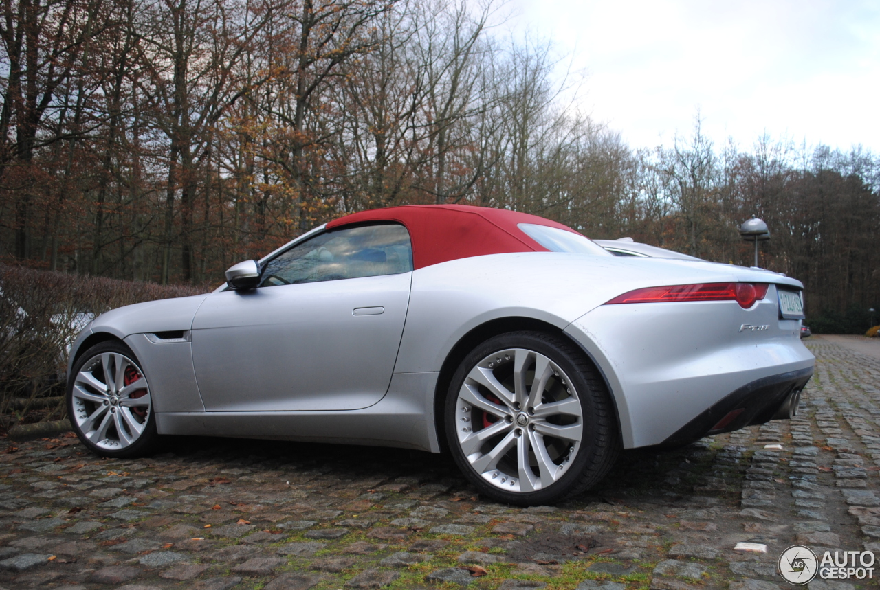 Jaguar F-TYPE S Convertible