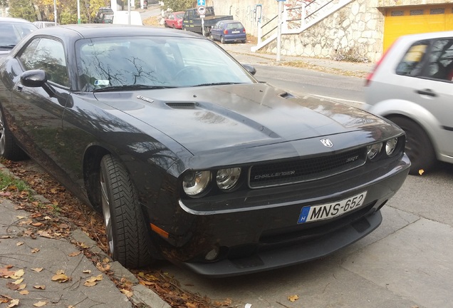 Dodge Challenger SRT-8