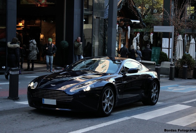 Aston Martin V8 Vantage