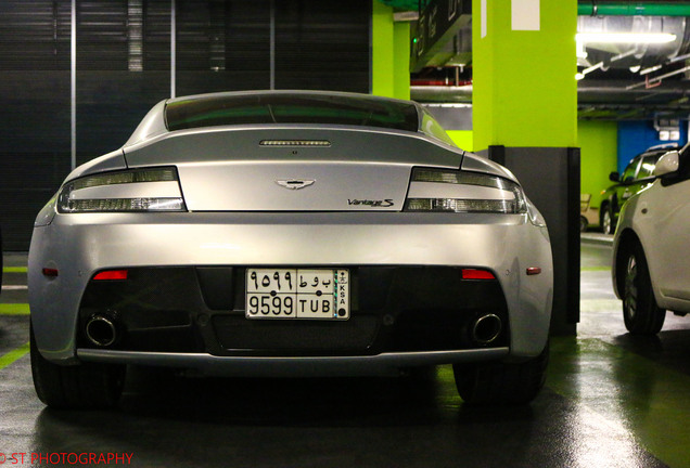 Aston Martin V8 Vantage S