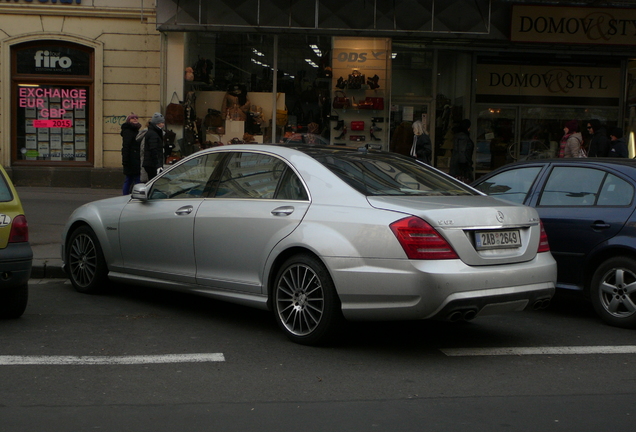 Mercedes-Benz S 63 AMG W221 2010