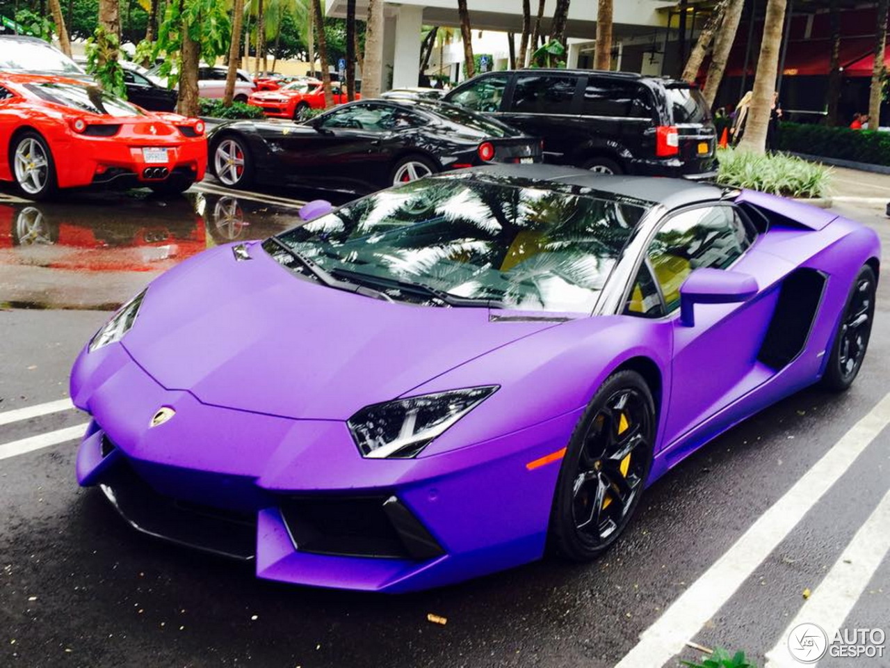 Lamborghini Aventador LP700-4 Roadster