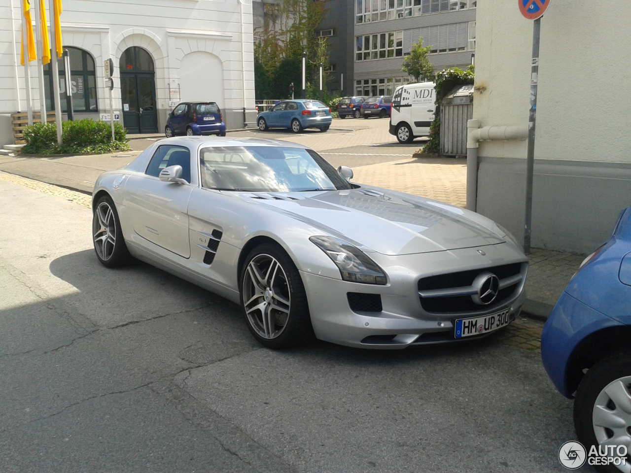 Mercedes-Benz SLS AMG