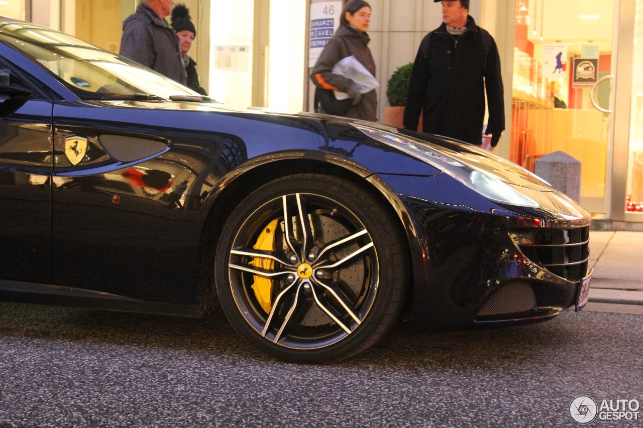 Ferrari FF