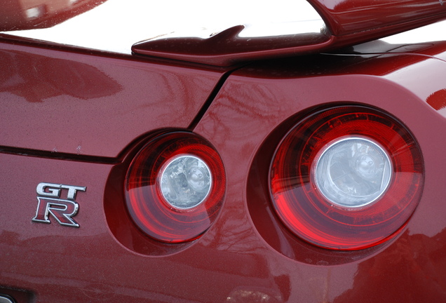 Nissan GT-R 2014