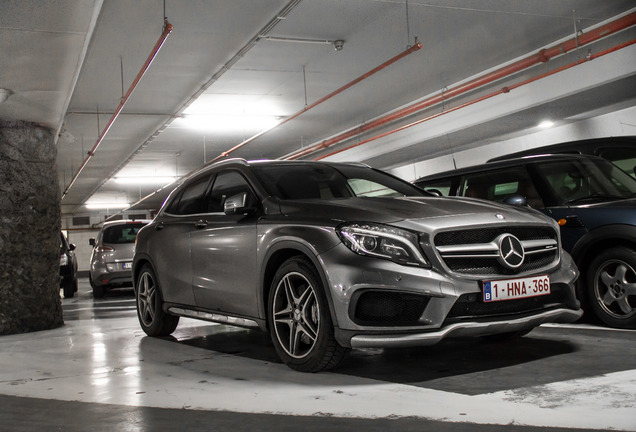 Mercedes-Benz GLA 45 AMG X156