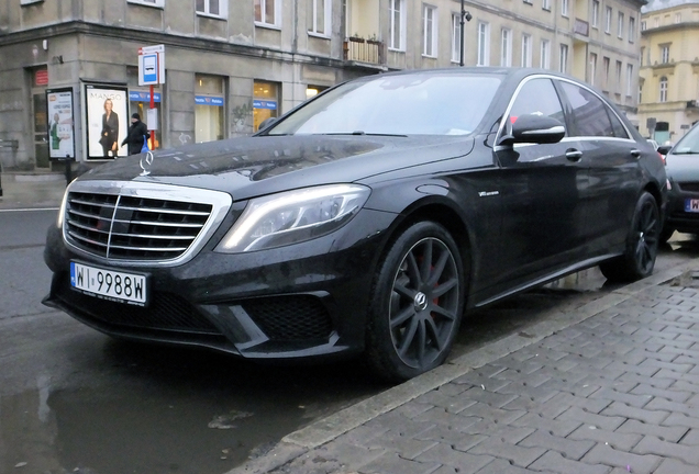 Mercedes-Benz S 63 AMG V222