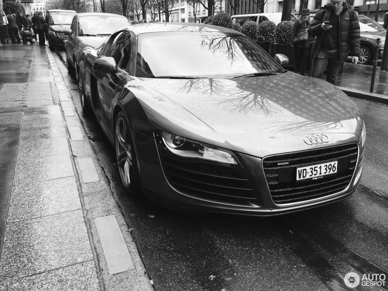 Audi R8