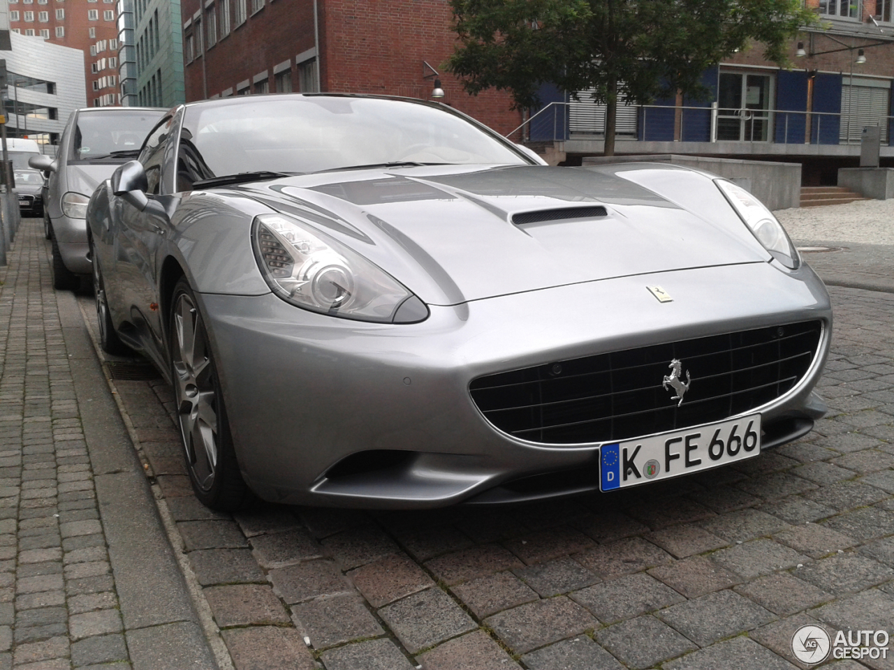 Ferrari California