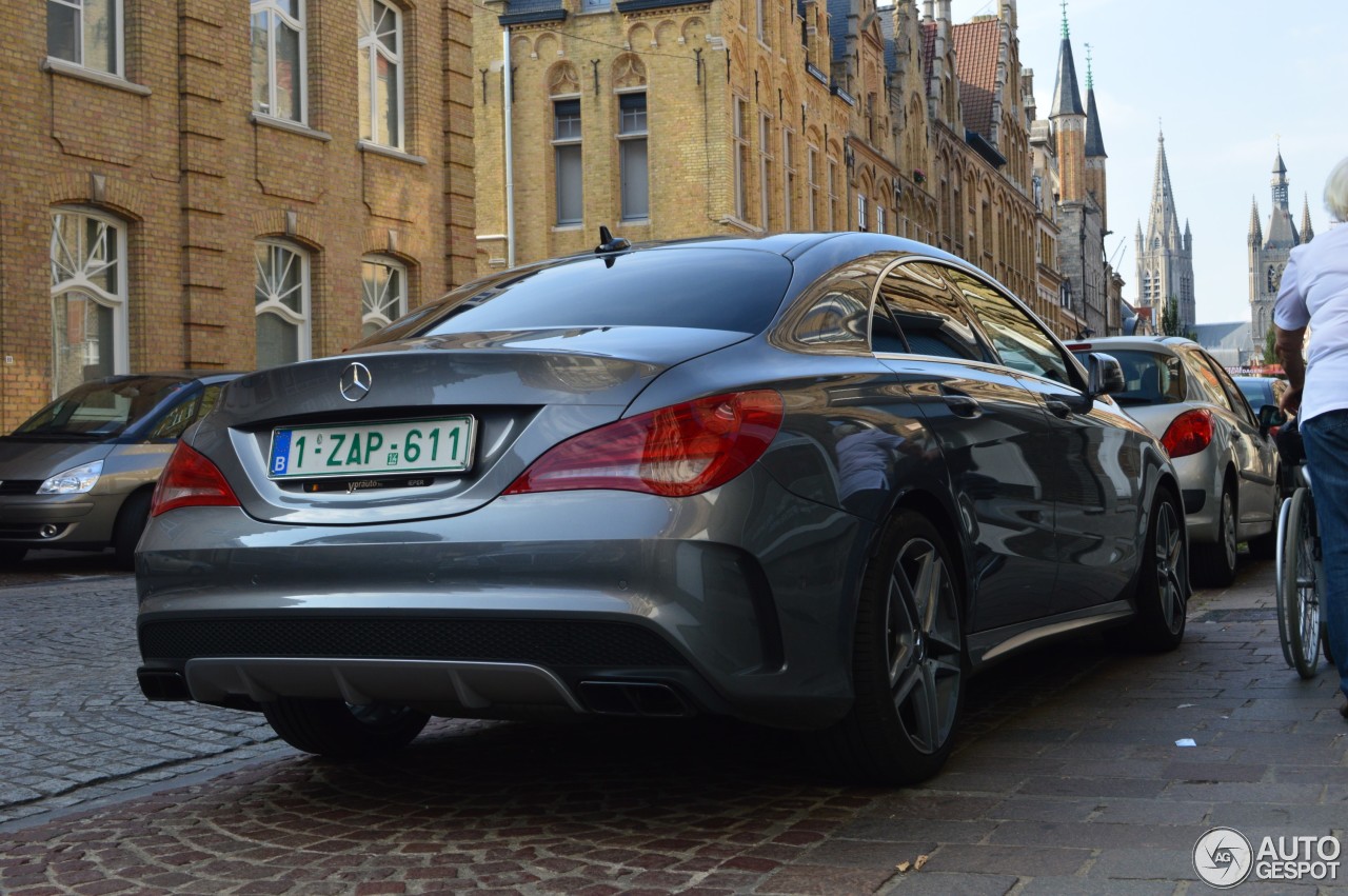 Mercedes-Benz CLA 45 AMG C117