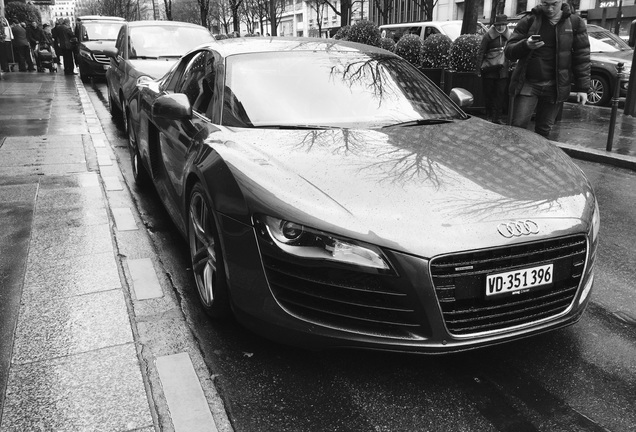 Audi R8