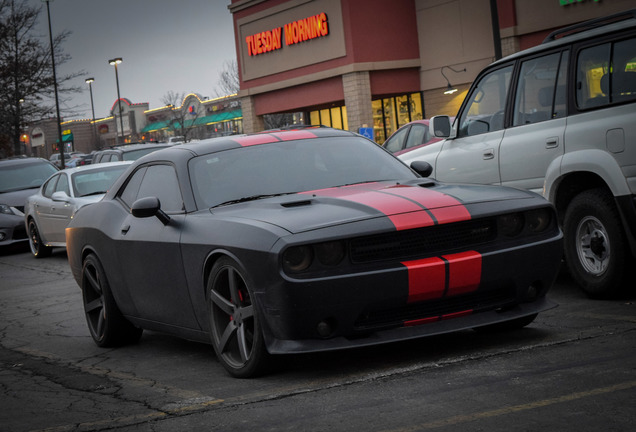 Dodge Challenger SRT-8