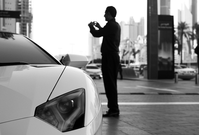 Lamborghini Aventador LP700-4 Roadster