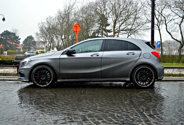 Mercedes-Benz A 45 AMG