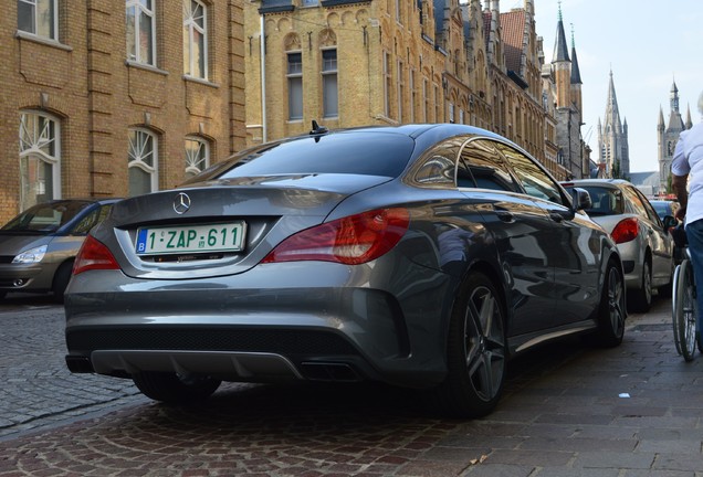 Mercedes-Benz CLA 45 AMG C117