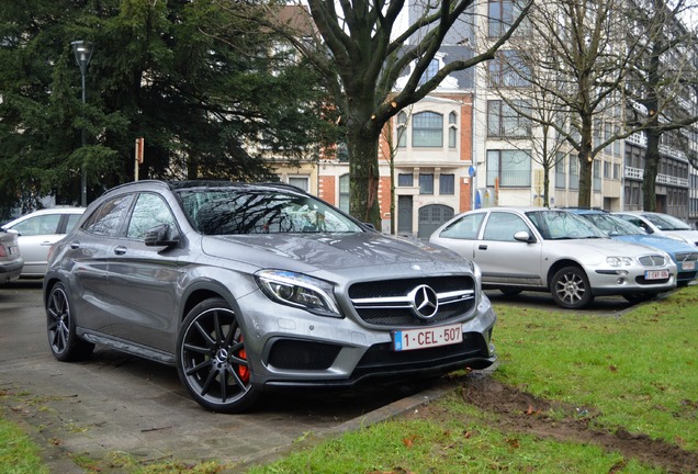 Mercedes-Benz GLA 45 AMG X156