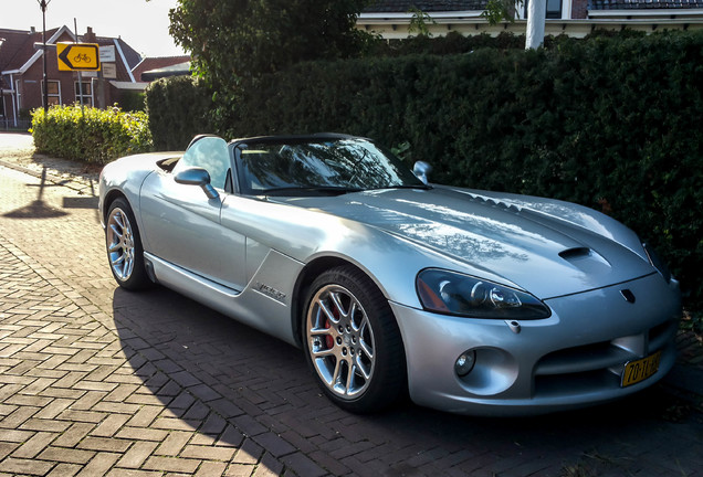 Dodge Viper SRT-10 Roadster 2003