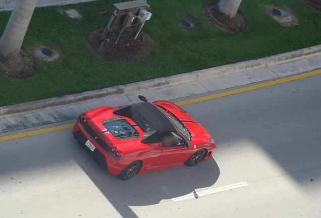 Ferrari Scuderia Spider 16M