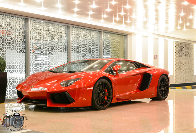 Lamborghini Aventador LP700-4