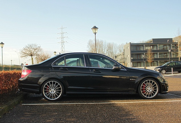 Mercedes-Benz C 63 AMG W204