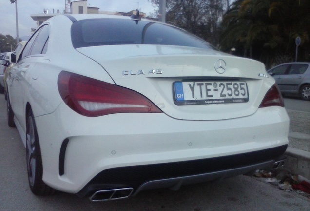 Mercedes-Benz CLA 45 AMG C117