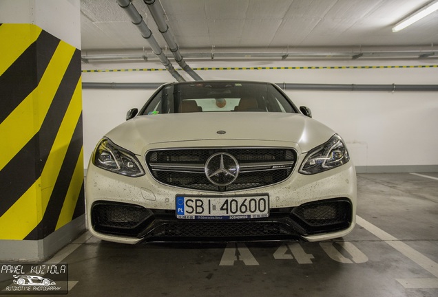 Mercedes-Benz E 63 AMG S W212