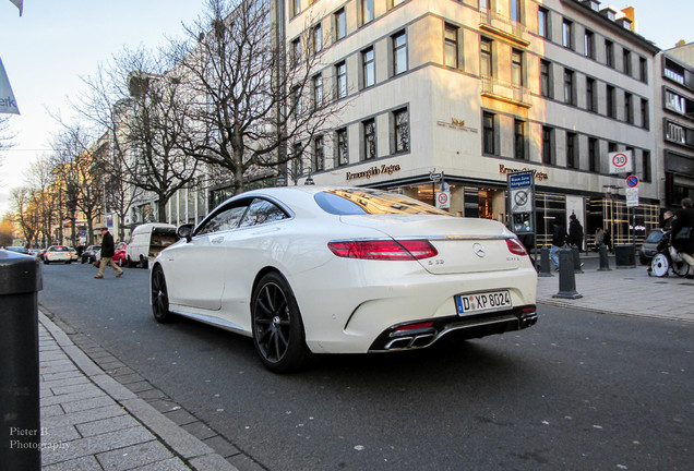 Mercedes-Benz S 63 AMG Coupé C217