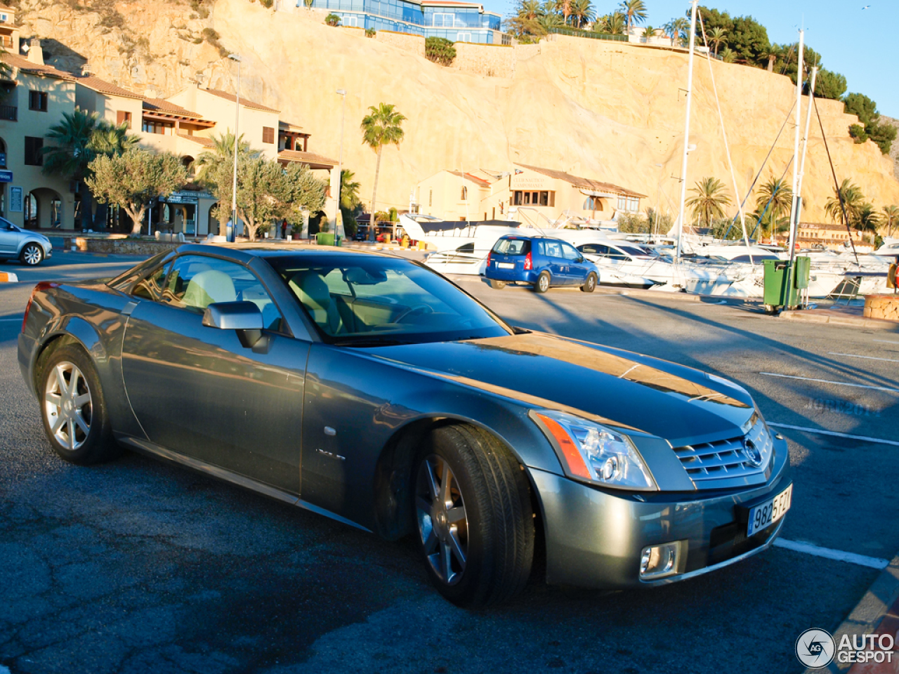 Cadillac XLR