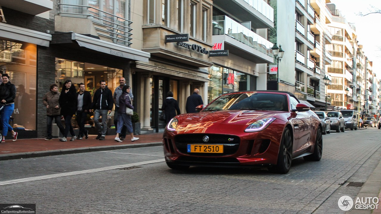 Jaguar F-TYPE S V8 Convertible