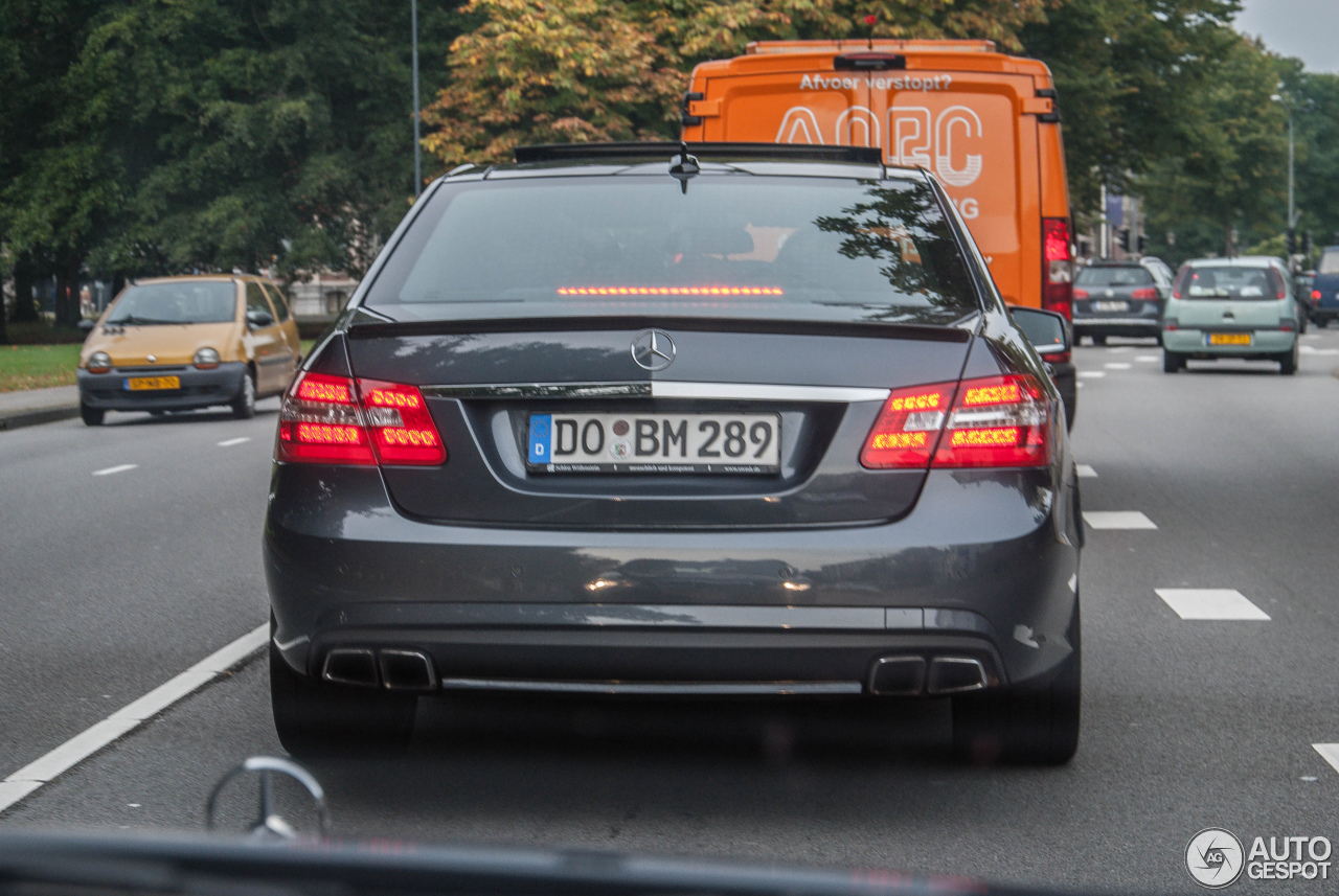 Mercedes-Benz E 63 AMG W212 V8 Biturbo