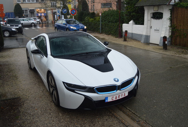 BMW i8