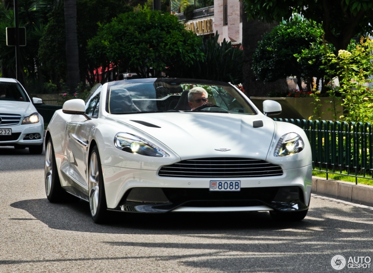 Aston Martin Vanquish Volante