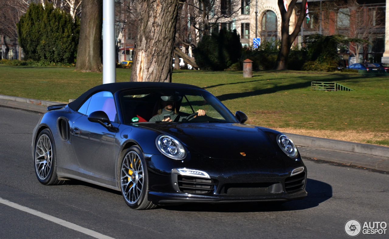 Porsche 991 Turbo S Cabriolet MkI