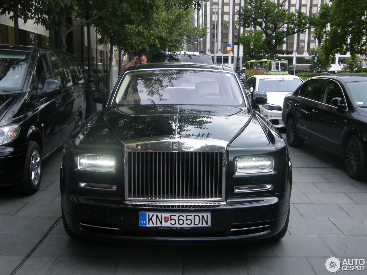 Rolls-Royce Phantom EWB Series II