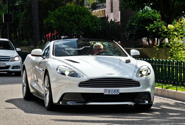 Aston Martin Vanquish Volante