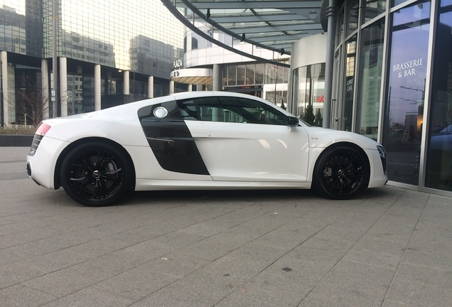 Audi R8 V10 Plus 2013