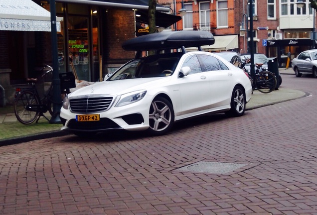 Mercedes-Benz S 63 AMG V222