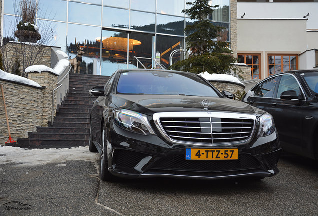 Mercedes-Benz S 63 AMG V222